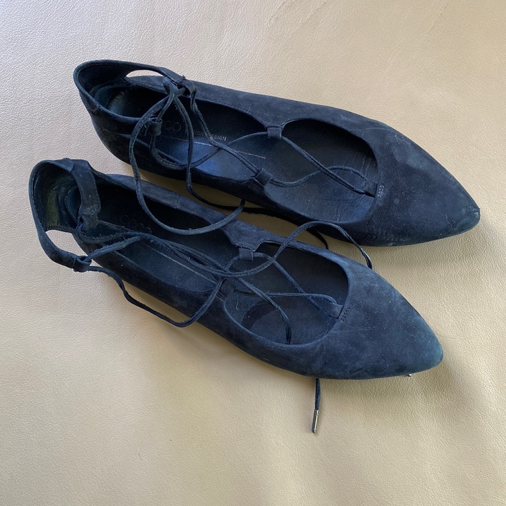 Ecco Danish Design Lace-Up Flats
